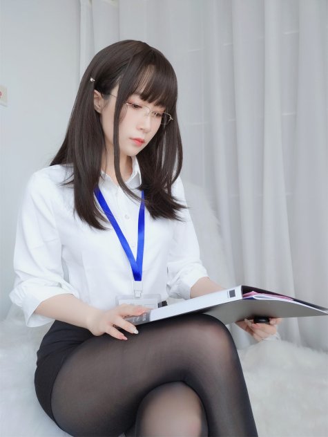 白银81 - OL制服 [124P]